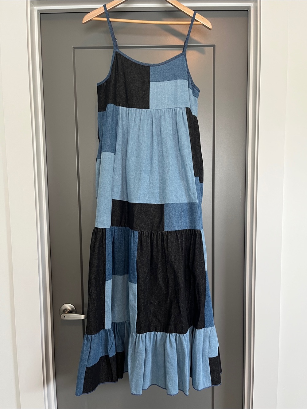 NWT Kimchi Blue Urban Outfitters Tiered Patchwork Rigby Maxi Dress in Black/Blue